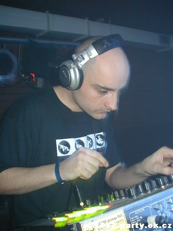 42 DJ Michael Burian.JPG