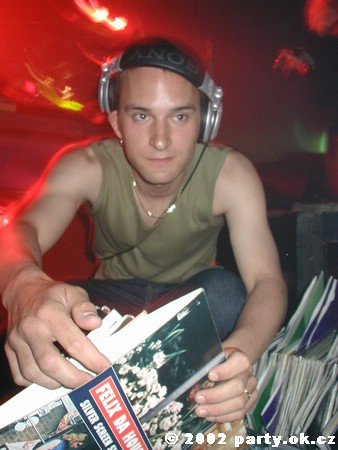 099 DJ Orbith.JPG