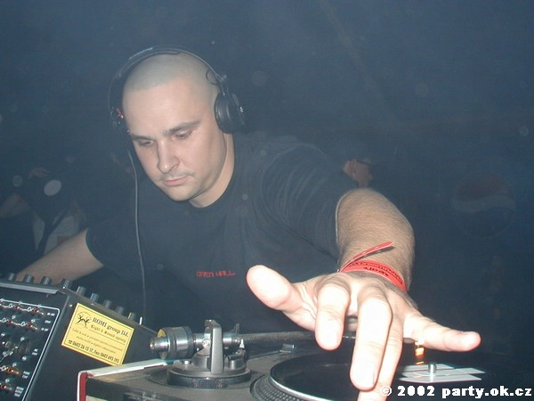 082 DJ Kaisersoze.JPG