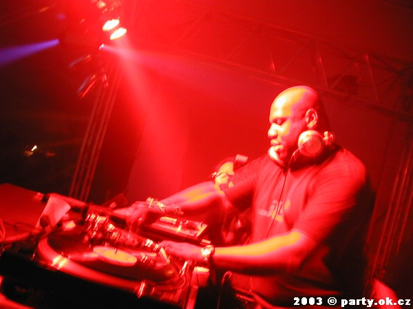 34 Carl Cox